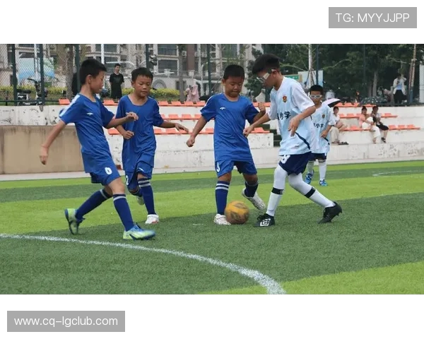 王政:从青训到职业赛场的成长轨迹与足球风格解析 王政:从青训到职业赛场的成长轨迹与足球风格解析